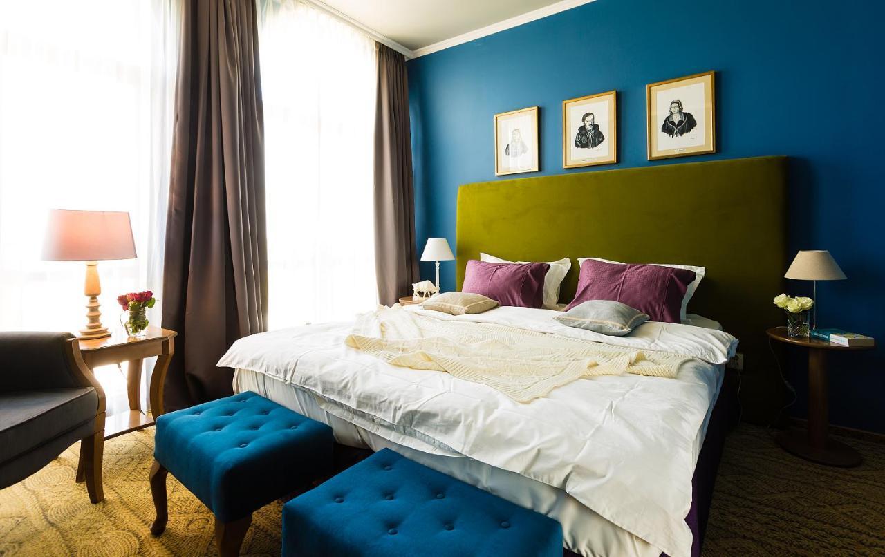 Country Spa Retreat Snagov Eksteriør billede A bedroom